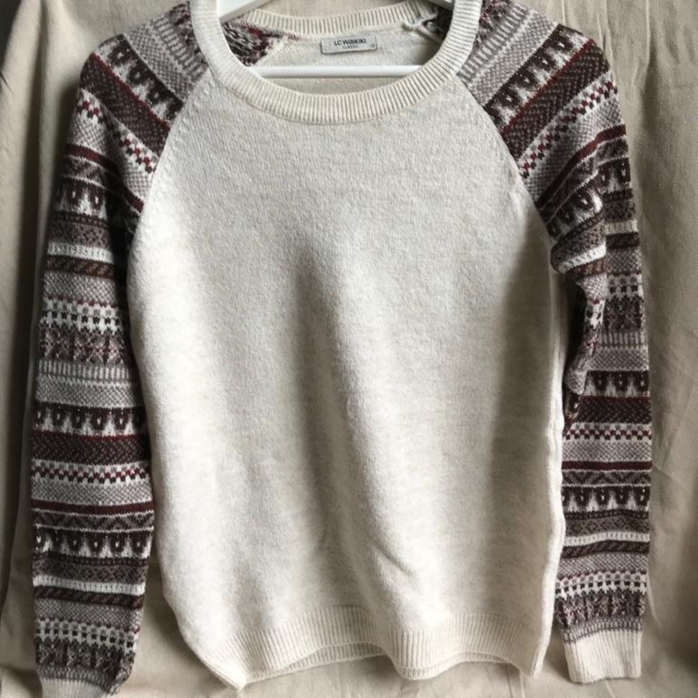LC Waikiki -Pullover/Sweater - Arms Pattern - XS (NEVER USED)